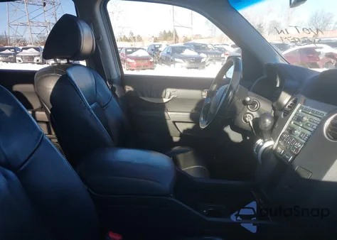 2010 Honda Pilot Ex-L z USA, uszkodzony, nr VIN 5FNYF4H62AB017550